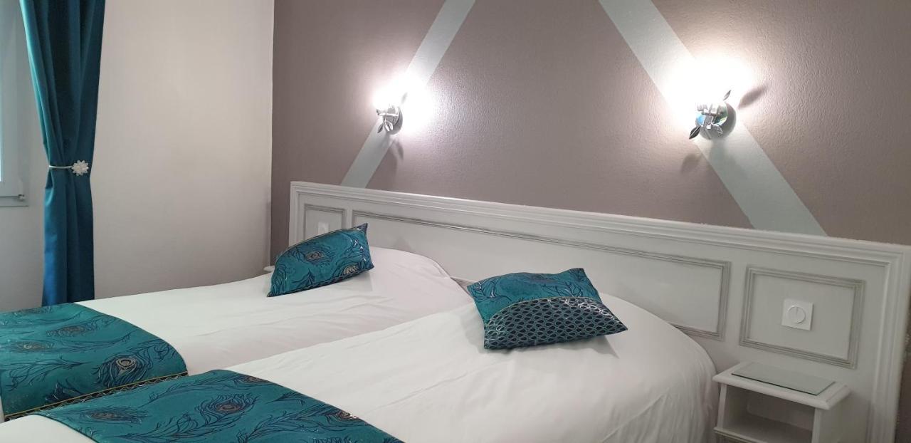 Fasthotel Oloron Hostellerie Du Paon Blanc Lurbe-Saint-Christau Eksteriør billede