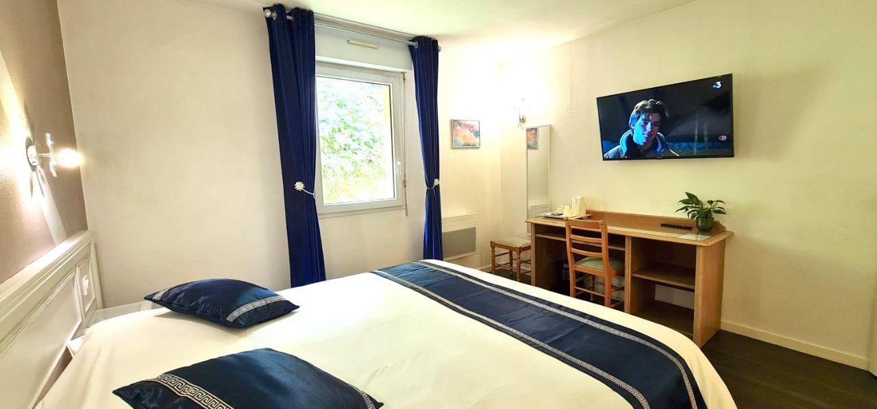 Fasthotel Oloron Hostellerie Du Paon Blanc Lurbe-Saint-Christau Eksteriør billede